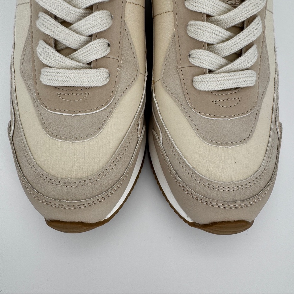 UNIVERSAL THREAD Courtney Sneakers 7.5 Light Beige Memory Foam Casual Athletic - Picture 5 of 14